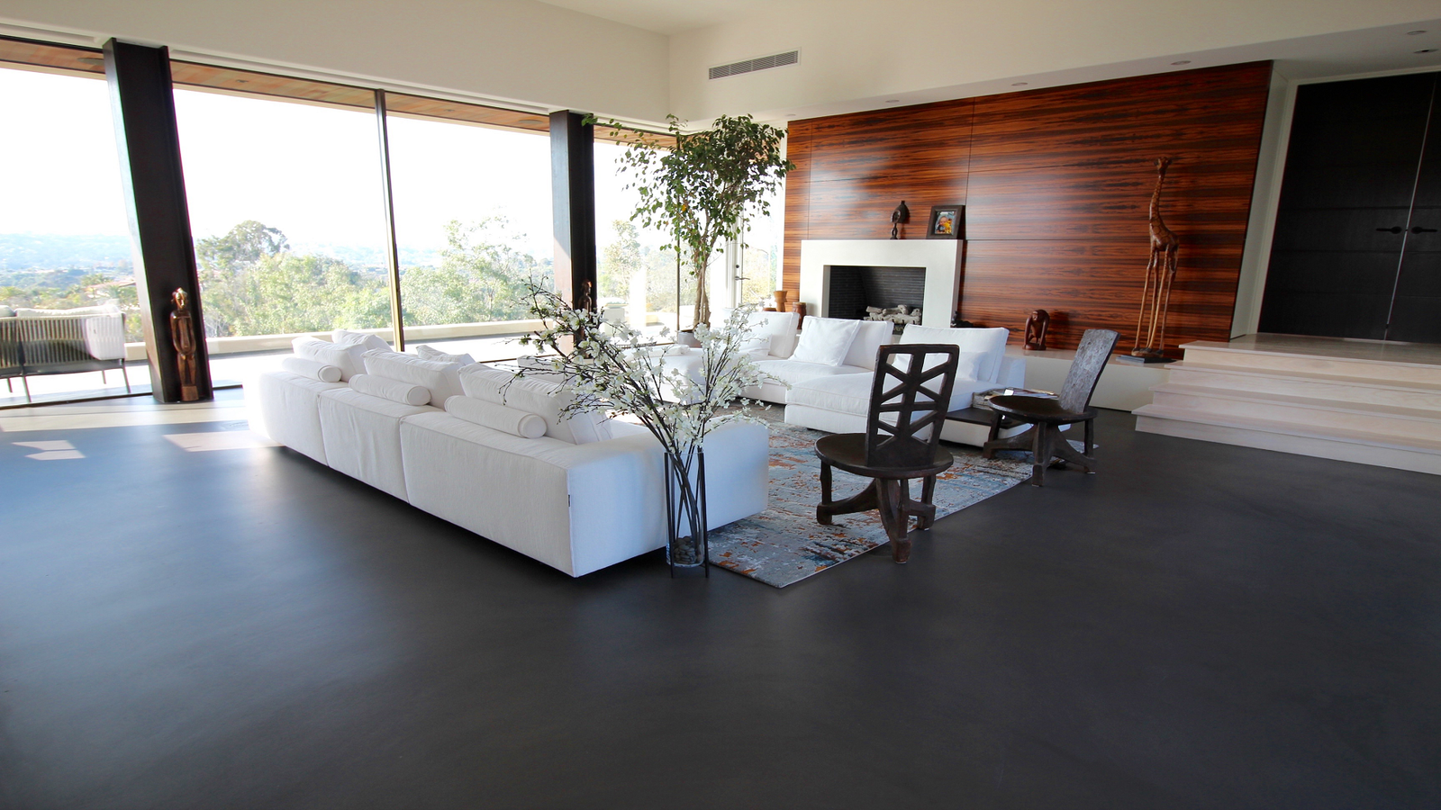 Is Concrete Flooring Suitable for Residential Spaces like Homes and Garages in Phoenix